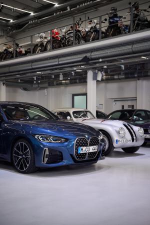 BMW M440i xDrive Coupe 2020 года  (WW)